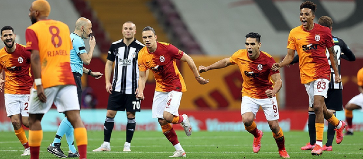 Beşiktaş-Galatasaray Derbisinin Tarih ve Saati Açıklandı