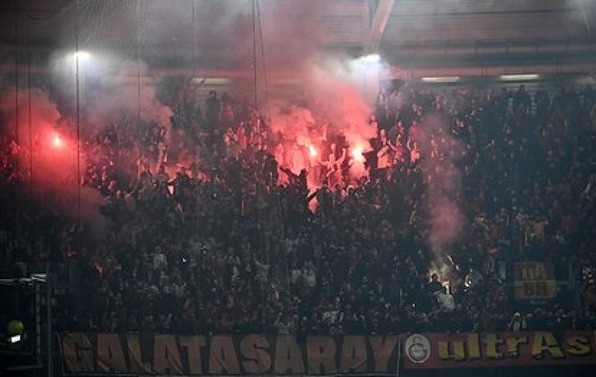 Galatasaray’a UEFA’dan Seyirci Yasağı