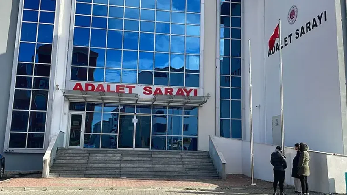 Yurt Dışına Kaçmak İsterken Yakalanan 4 FETÖ Şüphelisi İle 1 Organizatör Tutuklandı