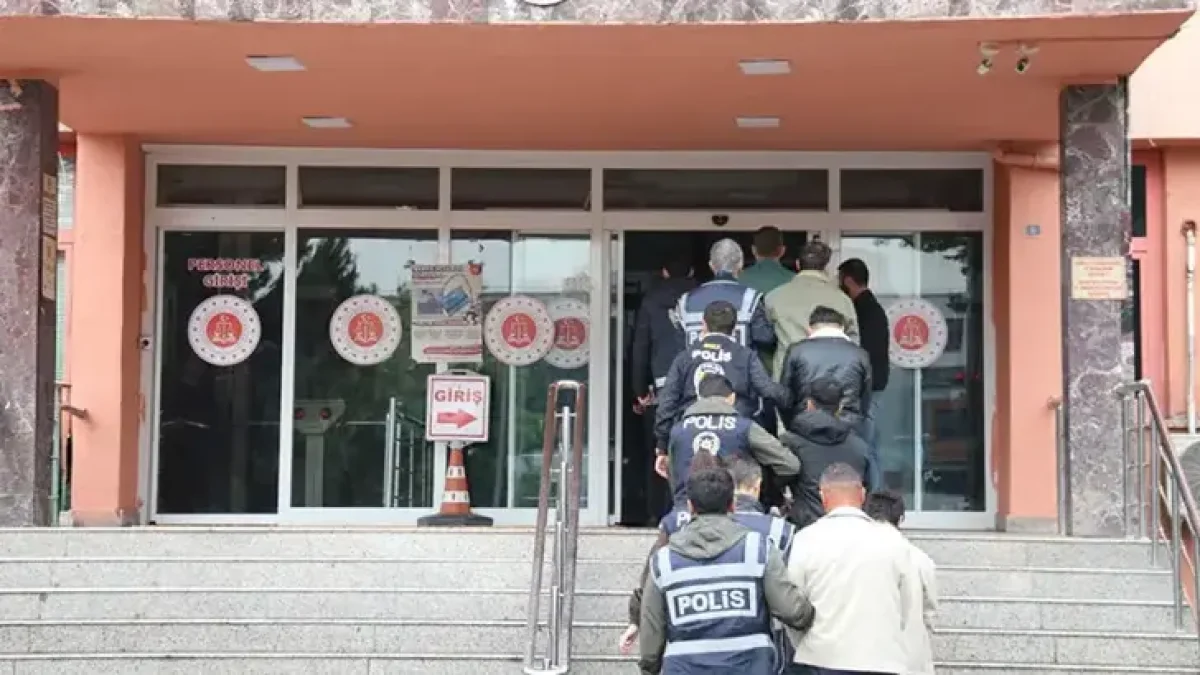 Karabük Merkezli 8 İlde Siber Dolandırıcılık Operasyonu: 18 Tutuklu