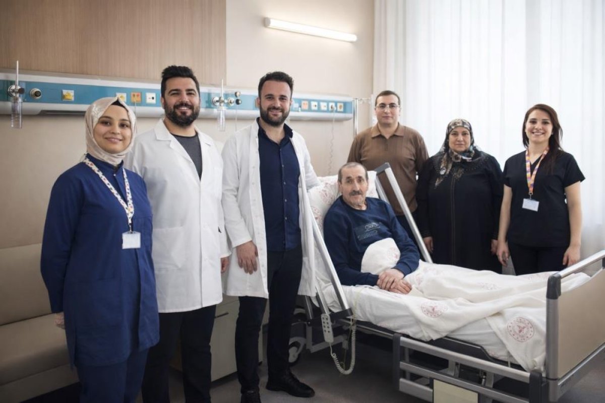Kalp Ameliyatında Bir İlk!