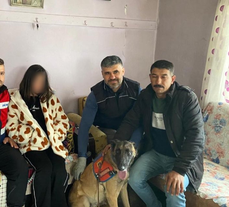 Adana’da Cep Telefonu Alınınca Kaçan 13 Yaşındaki Kız Bulundu