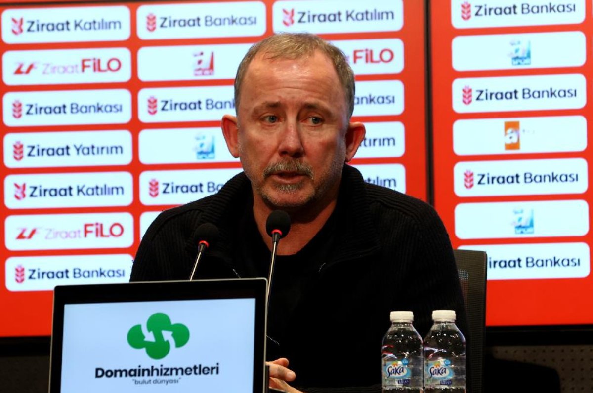 Sergen Yalçın: "Taraftarımız Bırakmamızı İstiyorsa Bırakırız"
