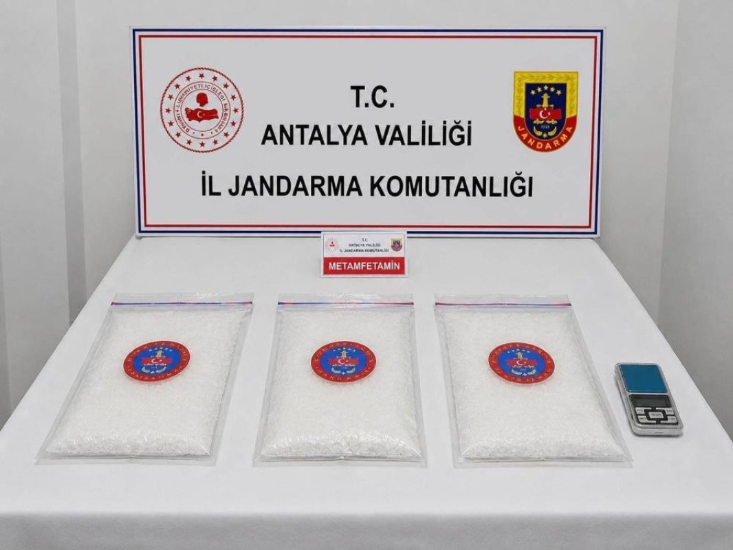 Serik'te Uyuşturucu Operasyonunda 2 Tutuklama