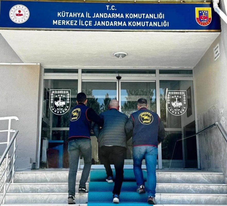Kütahya’da 1 Ayda Yakalanan 106 Şahıstan 54’ü Tutuklandı