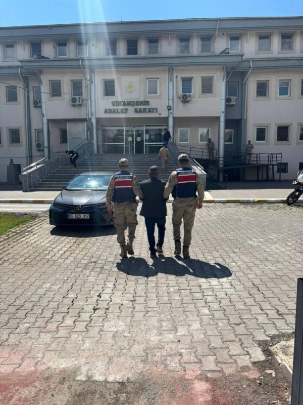 Viranşehir’de Aranan Şahıs Yakalandı