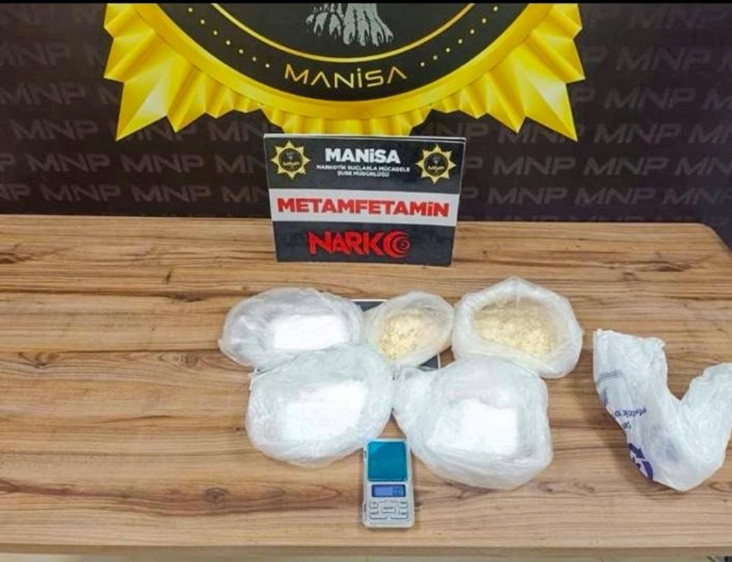Manisa'da 2 Kilo Uyuşturucu İle Yakalanan Şüpheli Tutuklandı