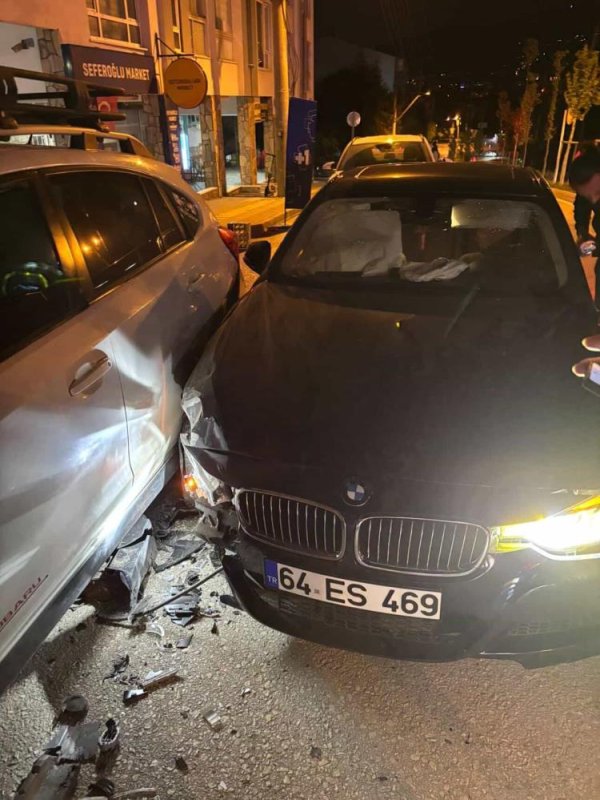 Telefonda Başlayan Zıtlaşma Sokağa Taştı… Silahlı Çatışma Kamerada
