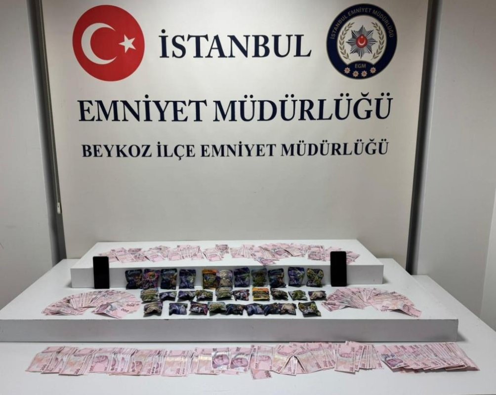 Beykoz'da Narkotik Köpeği "Zula"Yı Affetmedi: 236 Gram Marihuana Ve 64 Bin TL Ele Geçirildi