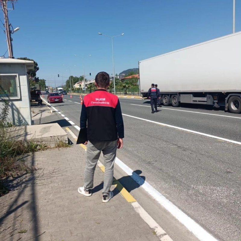 Ekipler Yollarda Teyakkuza Geçti