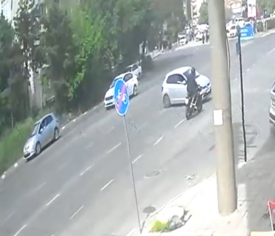 Tekirdağ'da 2 Kişinin Yaralandığı Kaza Kamerada