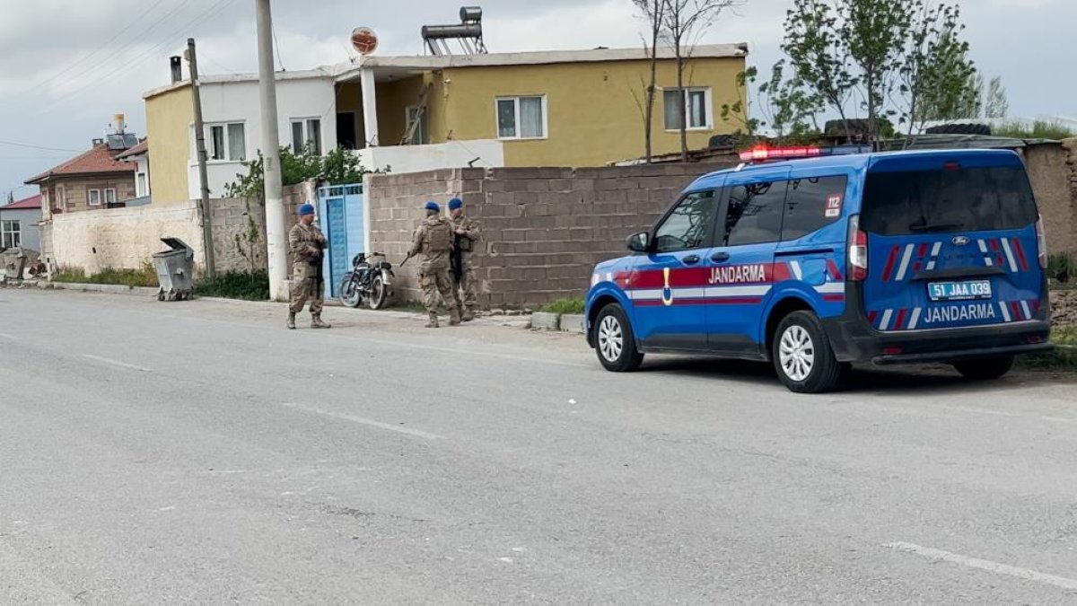 Niğde'de Husumetli Ailelerin Kavgası Kanlı Bitti: 1 Ölü