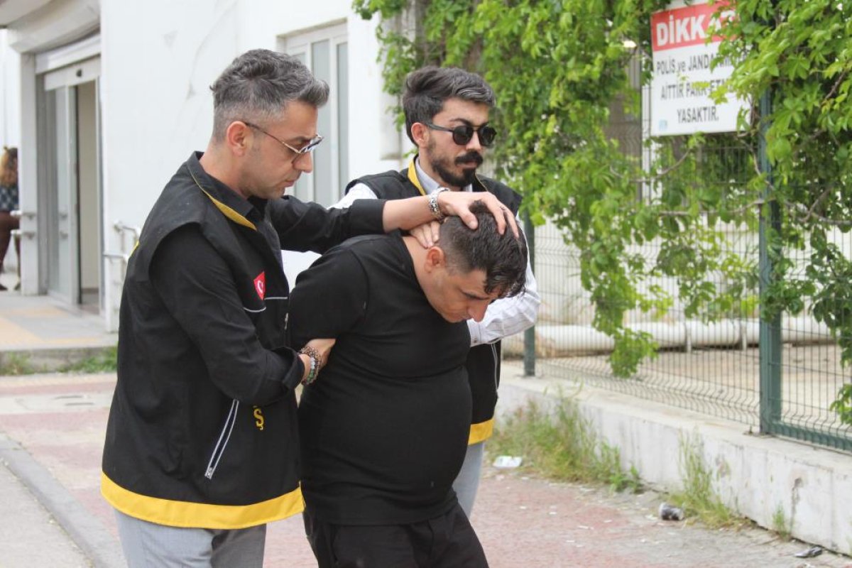 5 Bin TL İçin Kuzenini Öldürdü, Suriye'ye Kaçamadan Yakalandı