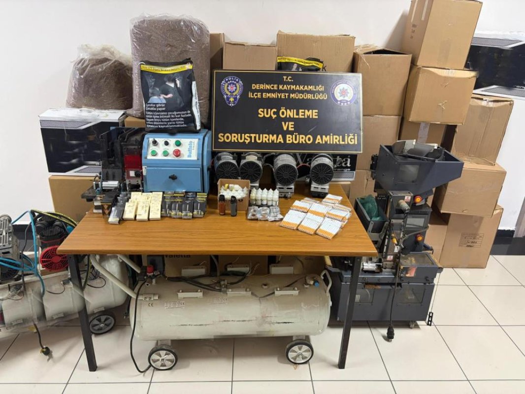 Kocaeli’de 54 Bin 940 Doldurulmuş Makaron Ele Geçirildi