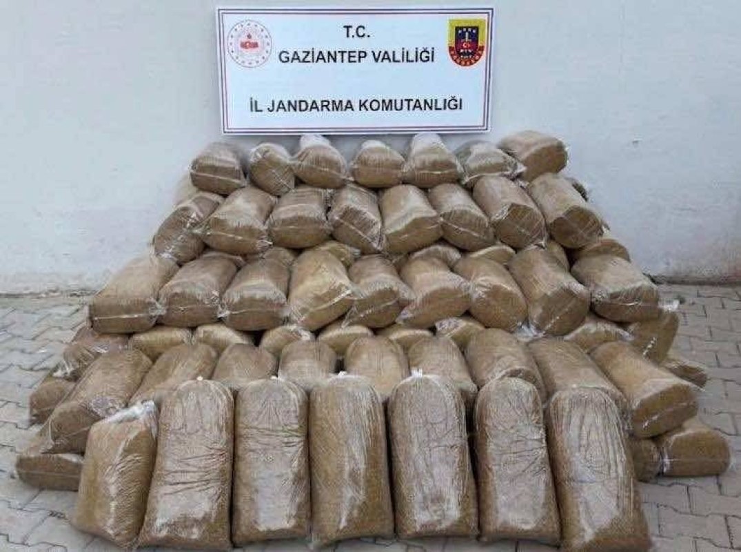 Gaziantep'te Jandarmadan Huzur-Güven Uygulaması: 673 Aranan Şahıs Yakalandı
