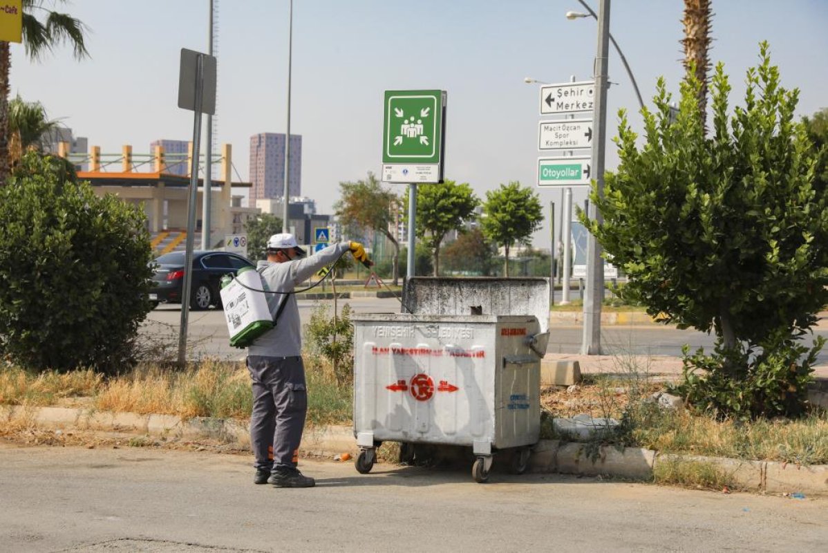 Mersin Büyükşehir Belediyesinden Kurban Bayramı Öncesi Temizlik Seferberliği