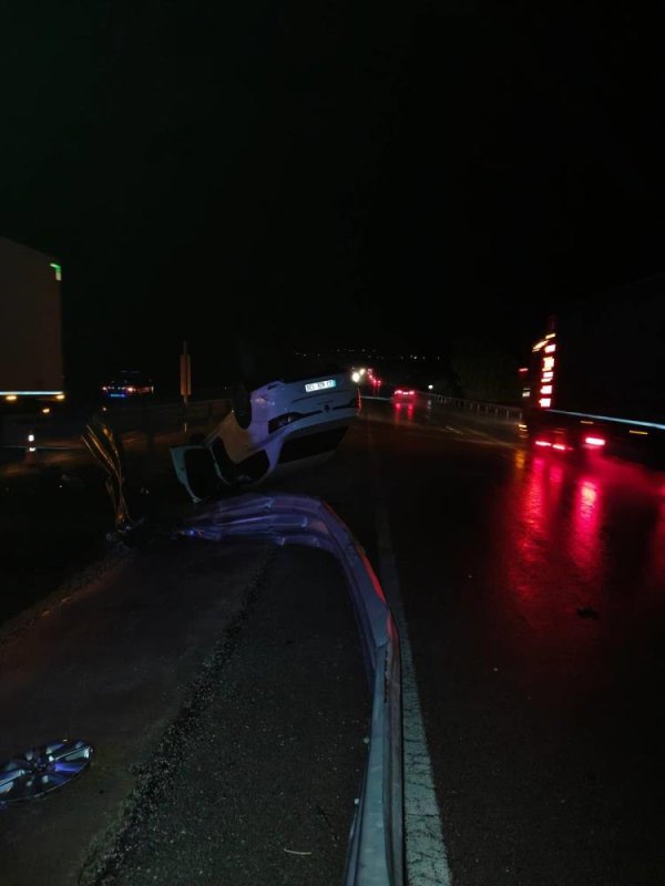 Afyonkarahisar’da Trafik Kazası: 3 Yaralı