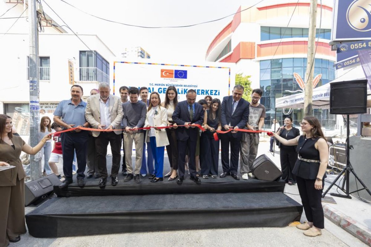 Mersin’de Gençleri Geleceğin Mesleklerine Hazırlayacak Merkez Açıldı