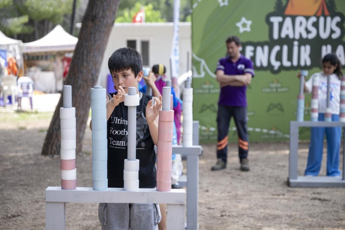 Mersin’de Geri Dönüşümle Tasarlanan Zeka Oyunları Çocuklarla Buluştu