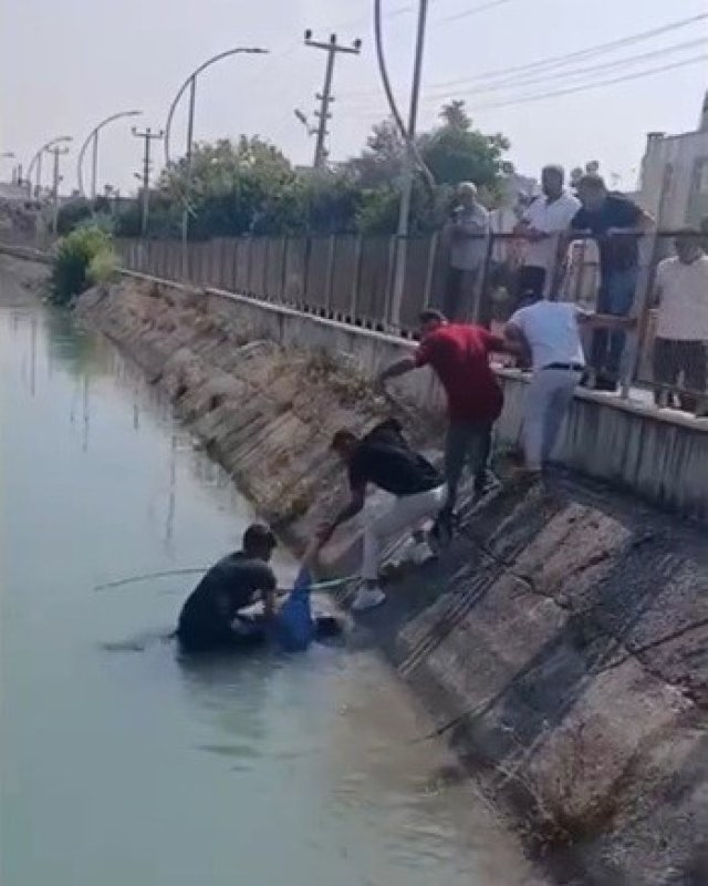 Tarsus'ta Sulama Kanalına Düşen Şahıs Ölümden Döndü