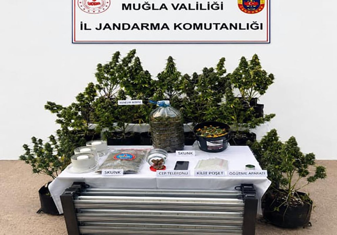 Jandarmadan Uyuşturucuya Geçit Yok