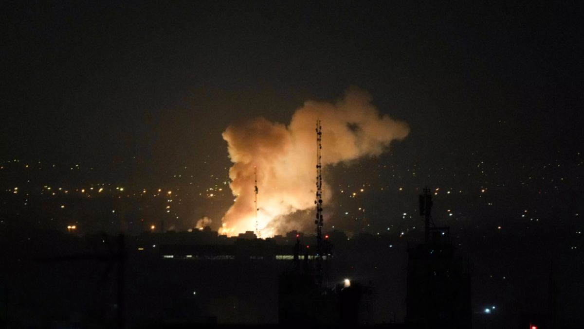 İran: İsrail Savunma Bakanlığı ile Ben Gurion Havalimanı Hedef Alındı