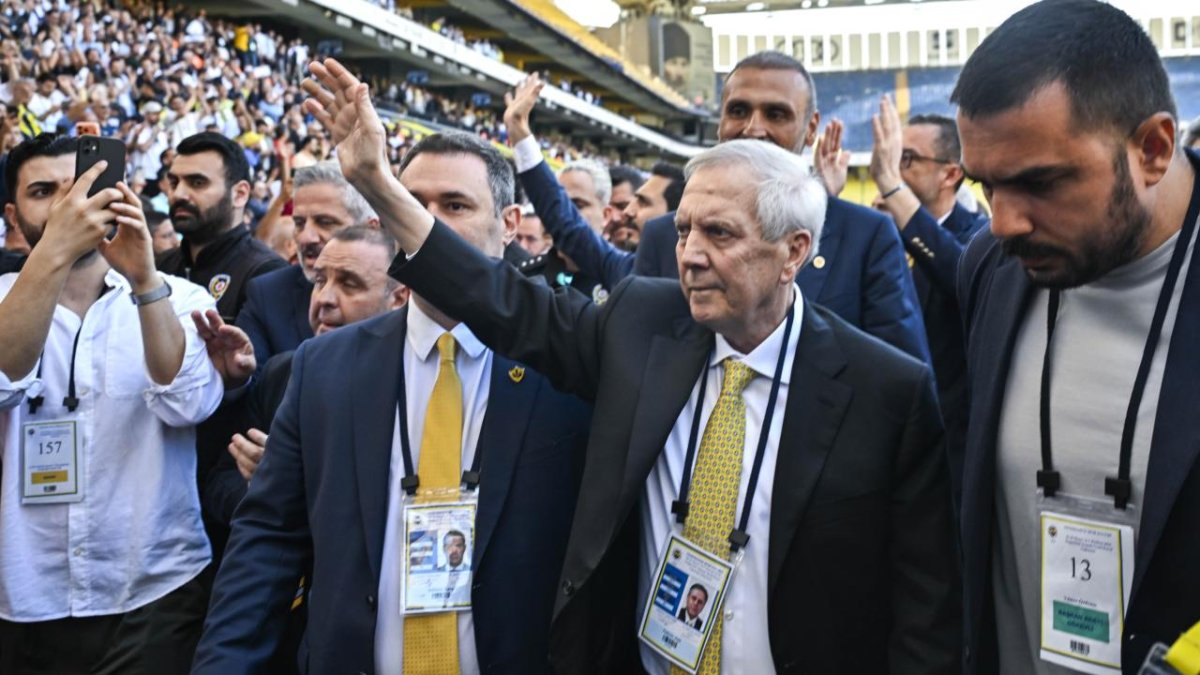 Fenerbahçe'nin Yeni Başkanı Aziz Yıldırım