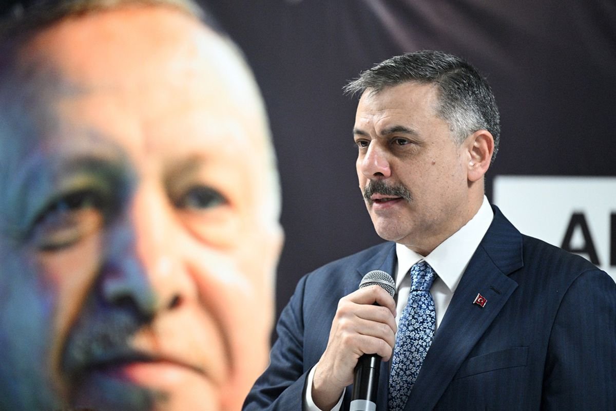 Bakan Çiftçi, Cumhurbaşkanı Erdoğan'ı Abdülhamit Han'a Benzetti: Böylesi 100 Yılda Bir Gelir
