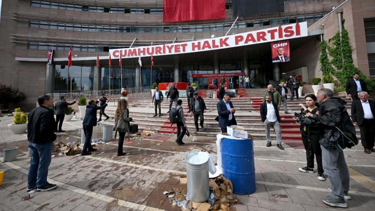 CHP Genel Merkezi'ndeki Tahliye Sırasında Ve Sonrasında Yaşananlara İlişkin Soruşturma