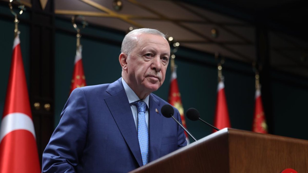 Cumhurbaşkanı Erdoğan'dan "Milli Aile Haftası" Paylaşımı