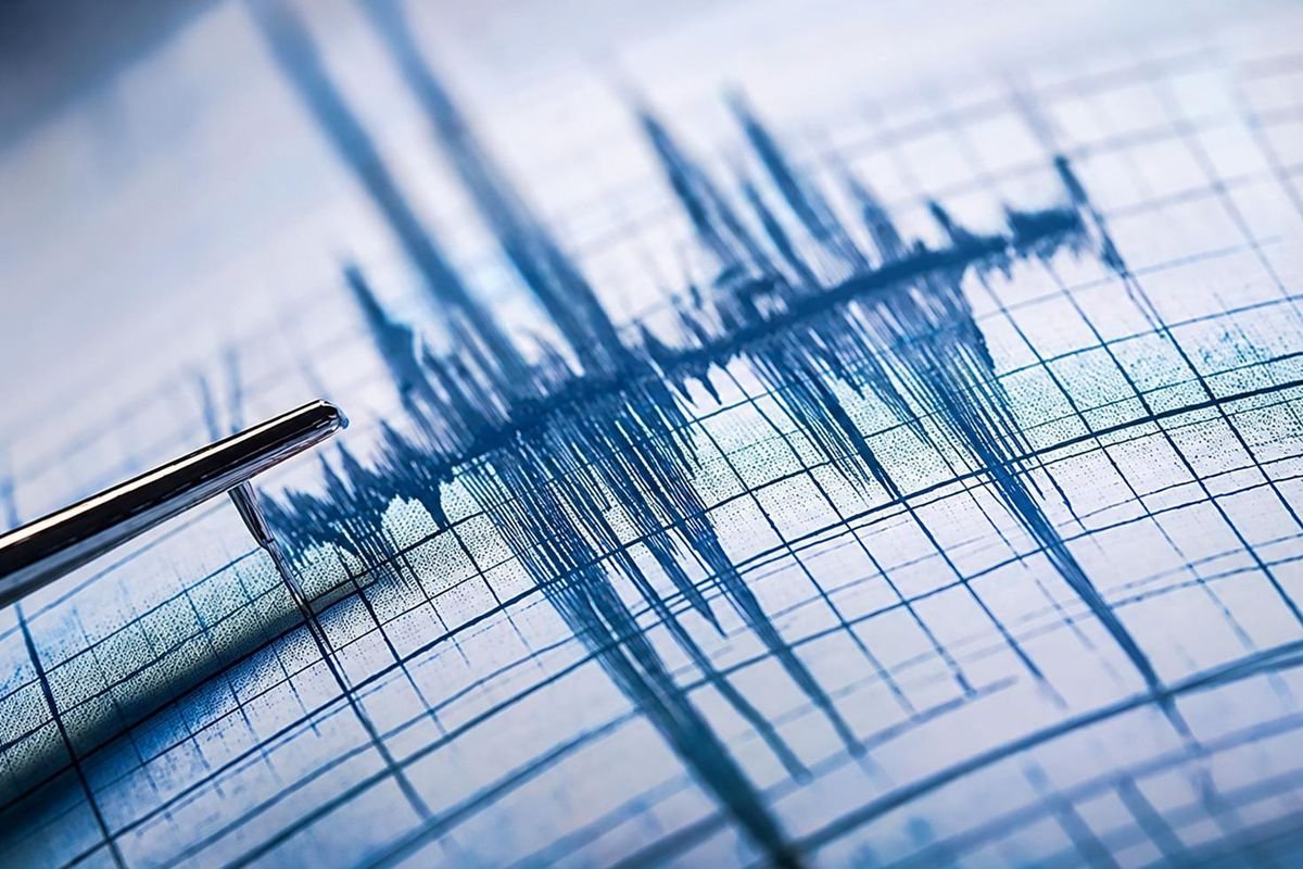 Elazığ'da 4 Saatte 2 Deprem! Vatandaşlar Diken Üstünde