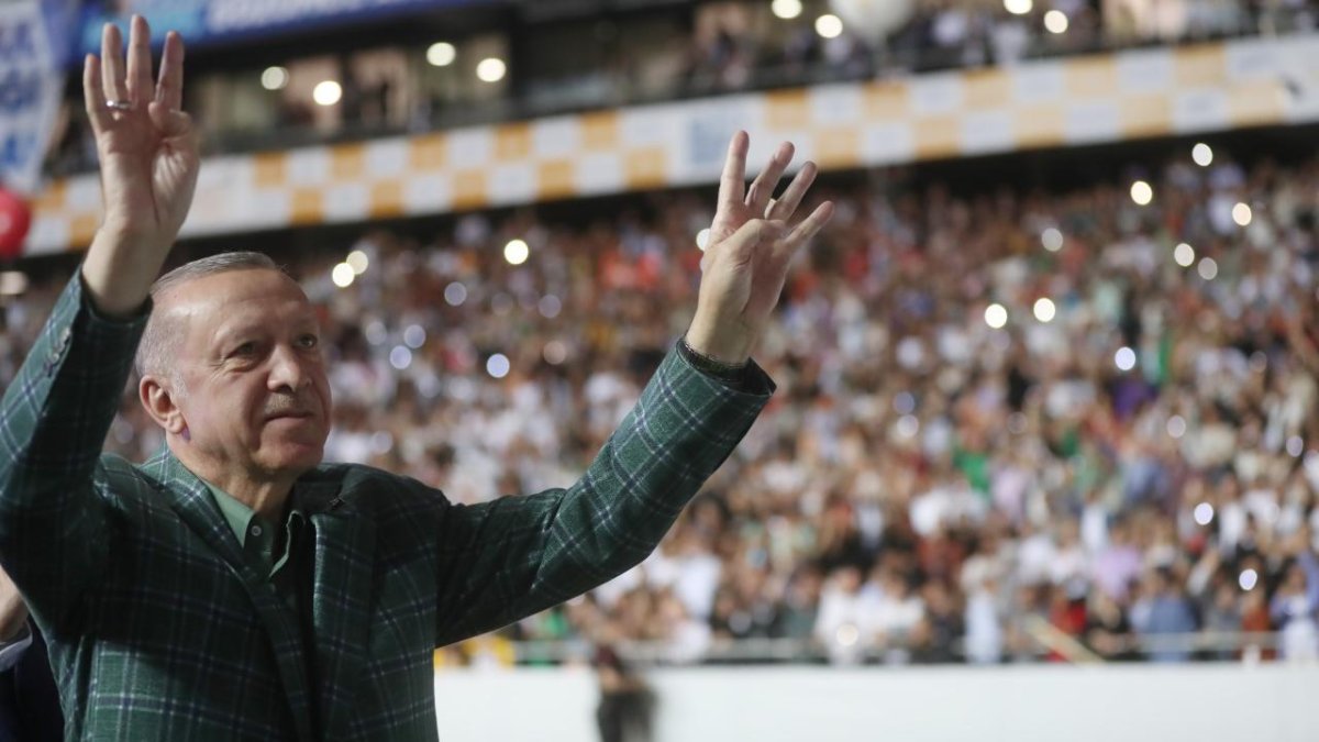 Cumhurbaşkanı Erdoğan, Gençlik Şölenine Katılacak