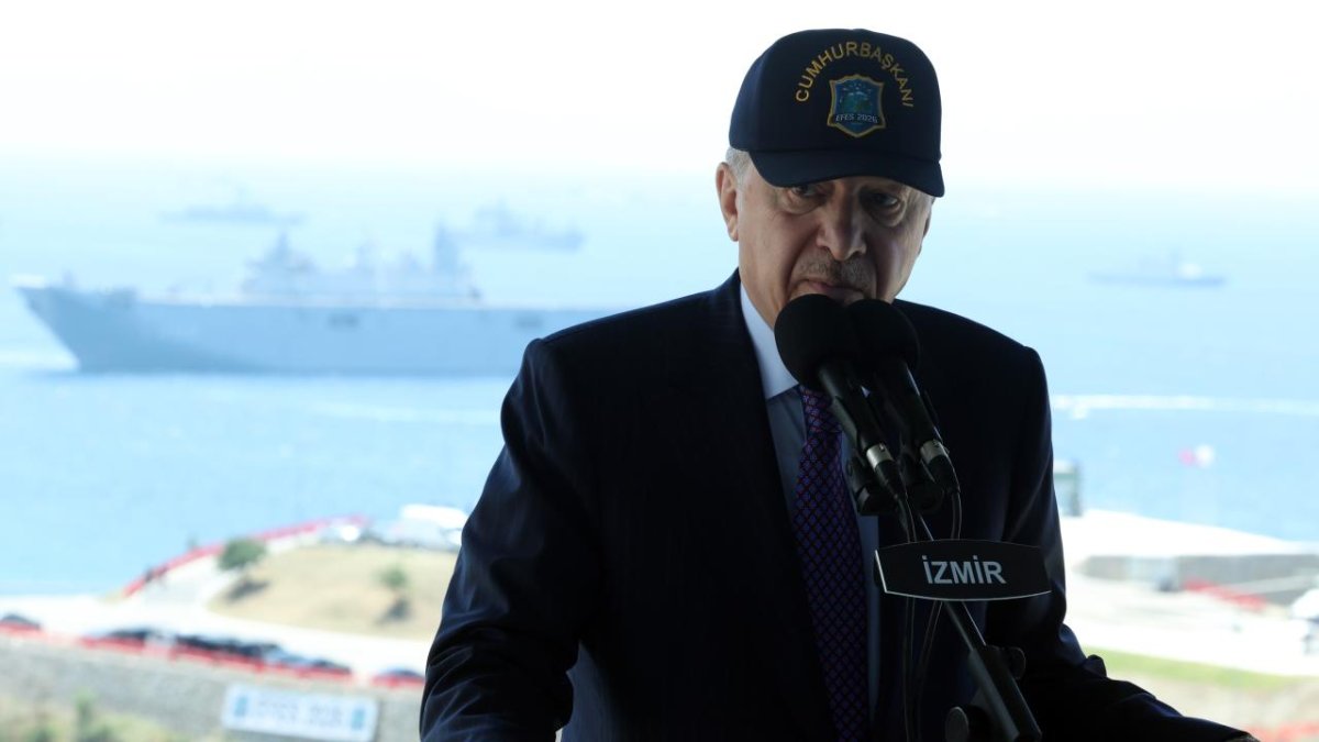 Erdoğan: Türk Ordusu Barışın, Huzurun Ve İstikrarın Ordusudur