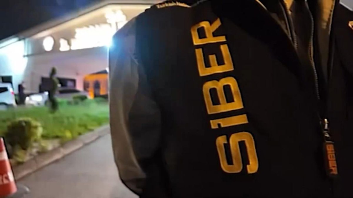 Siber Suçlara Yönelik 64 İldeki Operasyonlarda 319 Şüpheli Tutuklandı