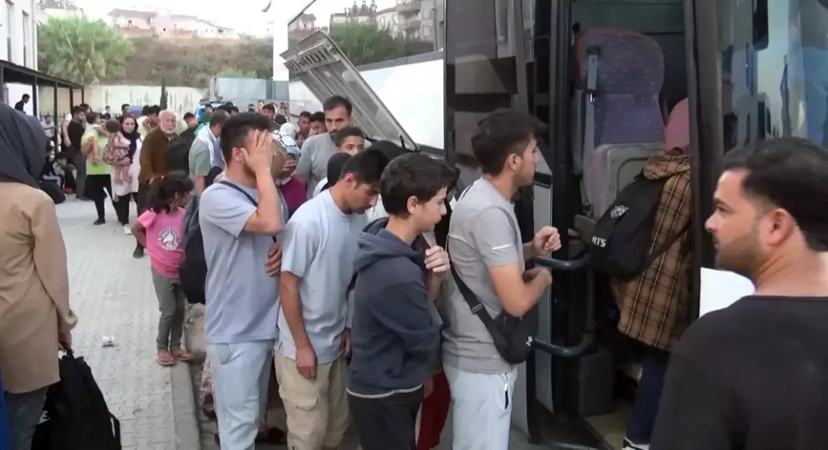 103 Bin Göçmen Türk Denizlerinde Kurtarıldı