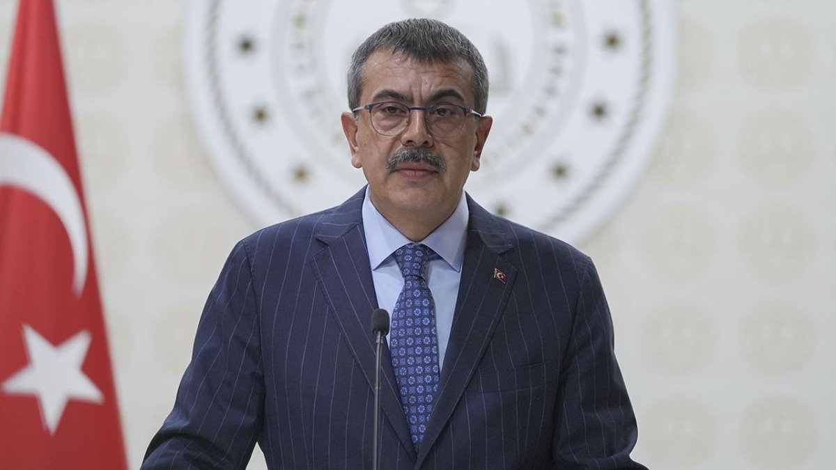 Bakan Tekin: Milli Takım Marşını Öğrencilerimiz Yazacak