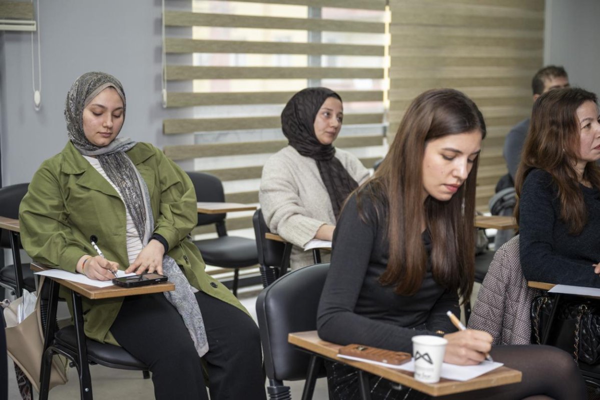 Büyükşehir’den ‘Ön Büro’ ve ‘Resepsiyon Elemanı’ Kursları