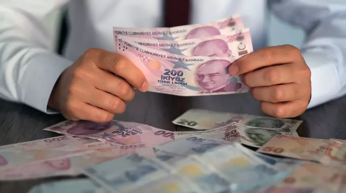 AK Parti Hazırladı: Maaşları Kesilecek! 3 Ay Alamayacaklar