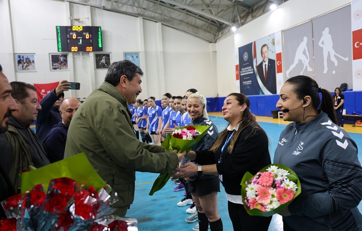 Toroslar’ın Melekleri 8 Mart’ta Parkeye İndi