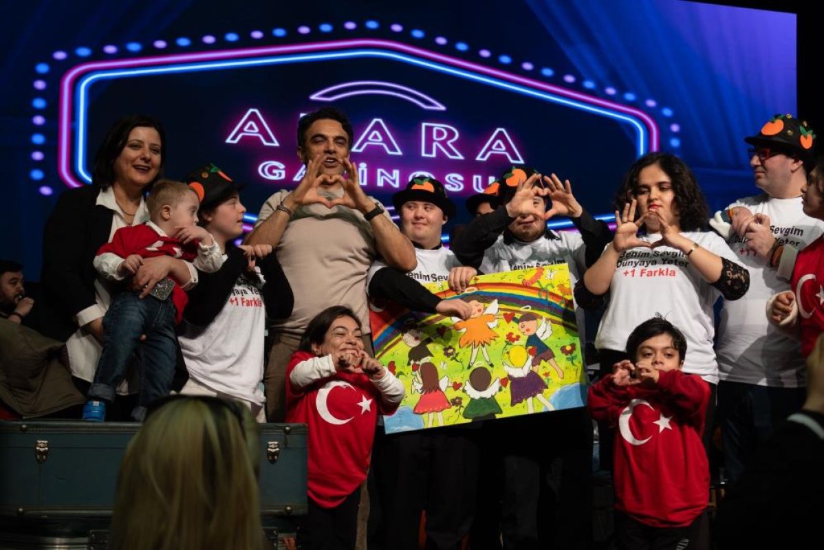 Uğur Aslan’dan Adana’da Özel Çocuklara Ziyaret