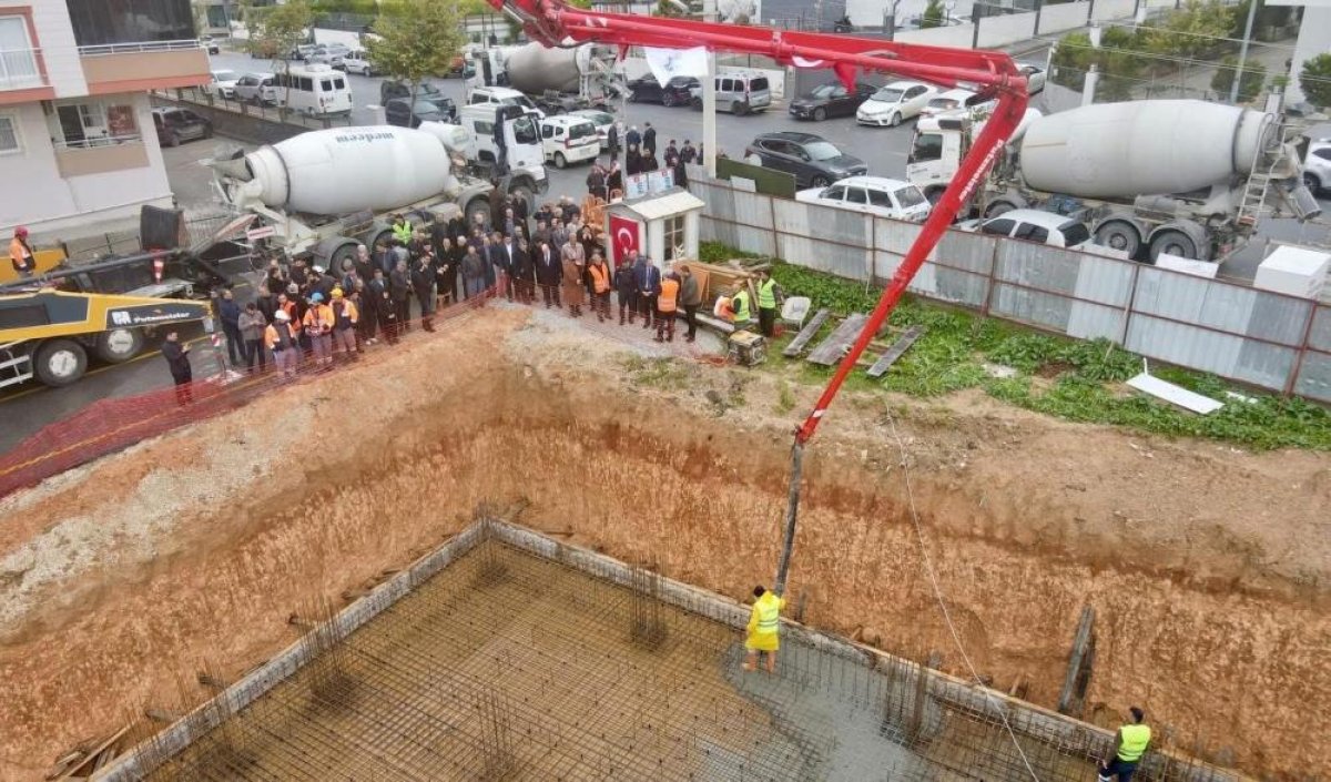 Tarsus’ta Yeni Cami