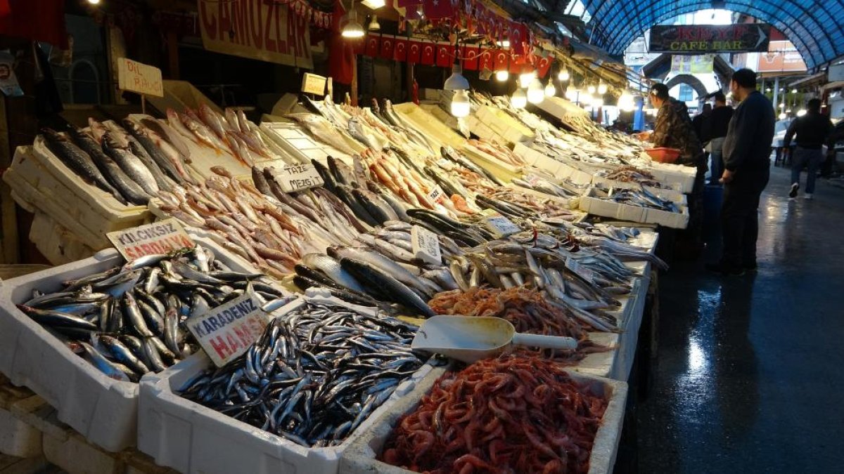 Ramazan’da Mersin’de Balık Fiyatları Düşerken, Satışlar Yükseldi