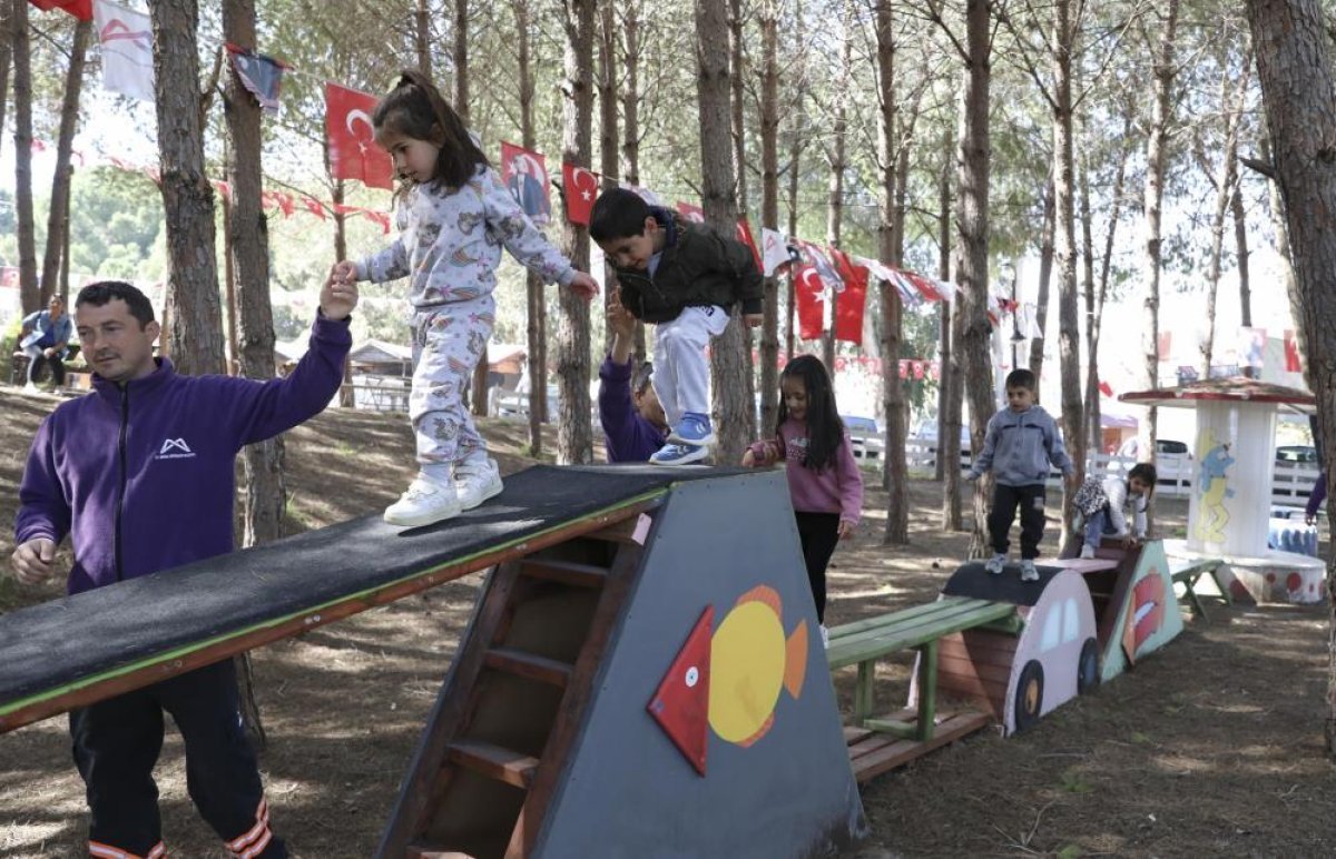 Tarsus Gençlik Kampında Nesiller Buluştu