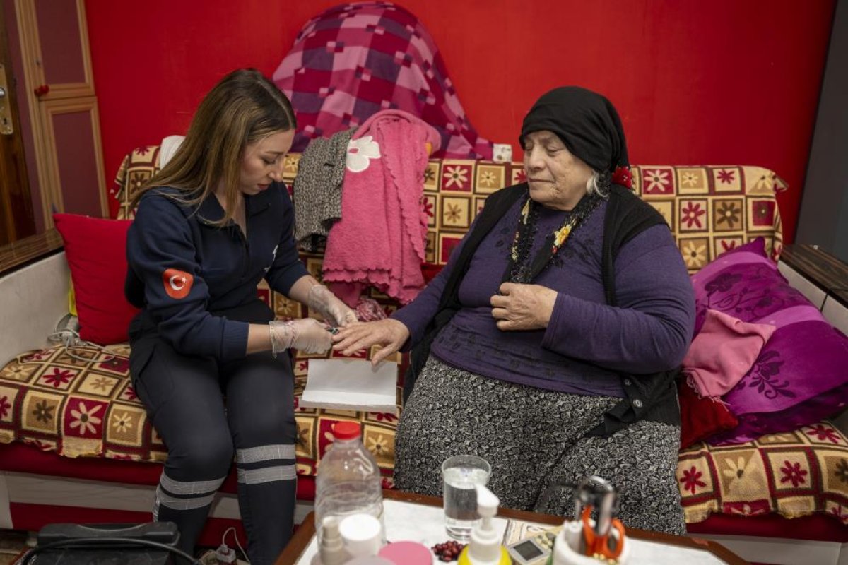 Mersin Büyükşehir’den Yaşlılara Bayram Desteği