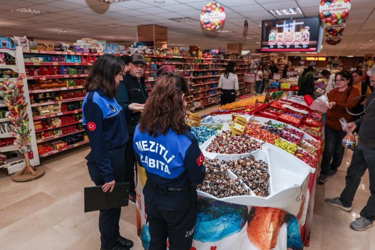 Mezitli’de Bayram Öncesi Gıda Denetimi