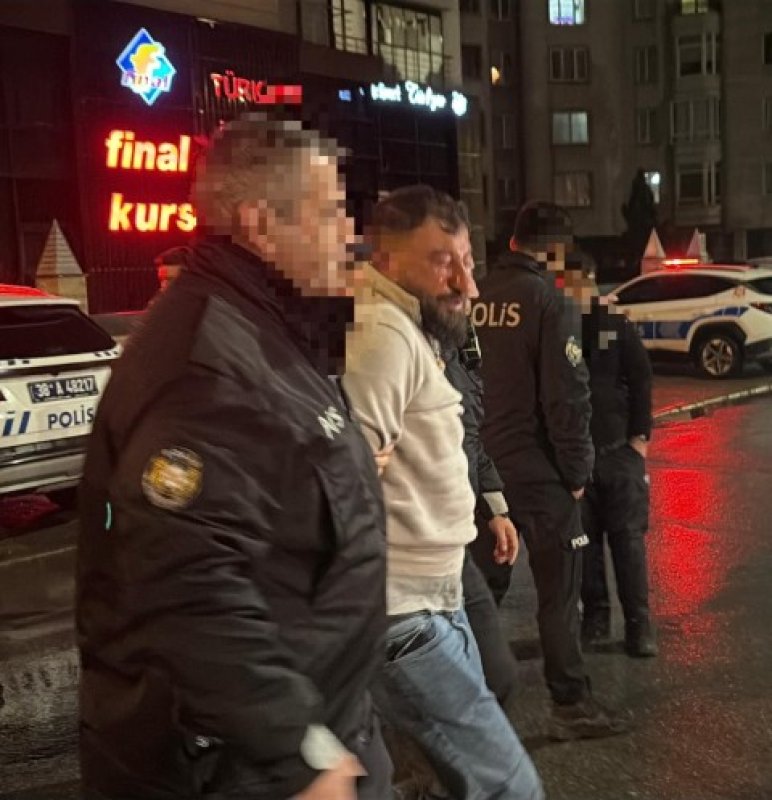 ’Dur’ İhtarına Uymayan Sürücü Yaya Olarak Da Kaçamadı: 450 Bin TL Ceza Yazıldı