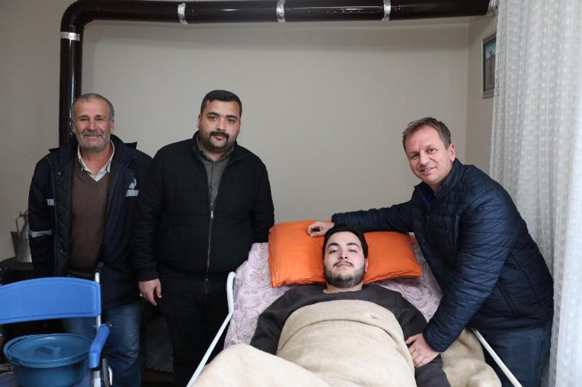 Gülnar Tek Yürek Oldu: Niyazi Kafadar İstanbul Yolcusu