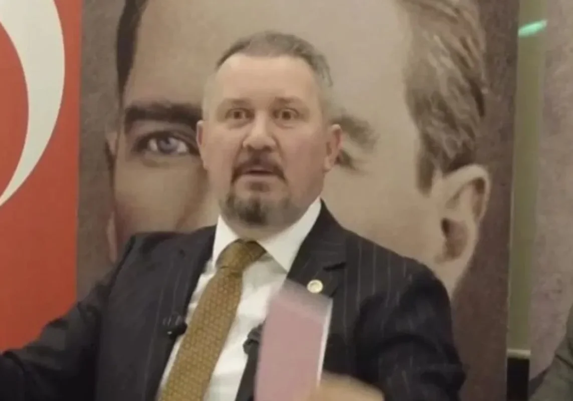 Erdoğan'dan, Mestan Özcan ve Hasan Ufuk Çakır’a Konuşma Yasağı!