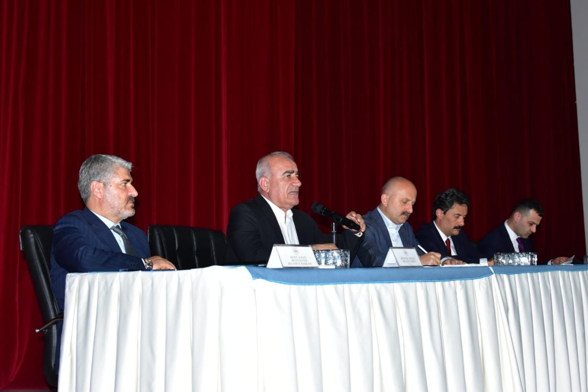 Milletvekili Hüseyin Özhan: ‘Besni’de tarihi bir gün yaşadık’